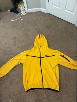 Nike tech Fleece🔥 (yellow)