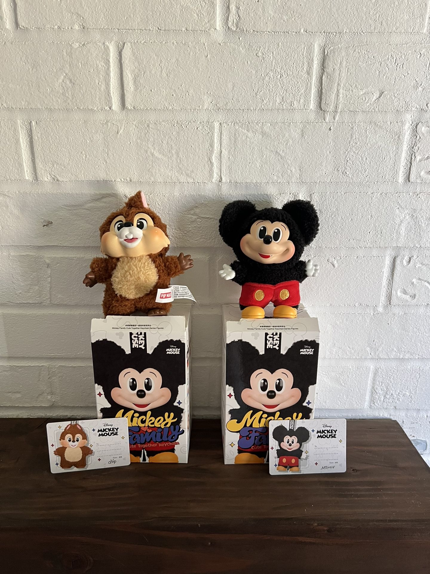Micky Family Popmart 