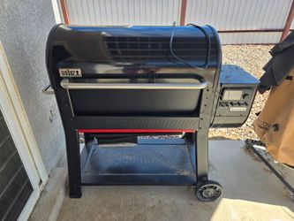 Weber Searwood XL 600