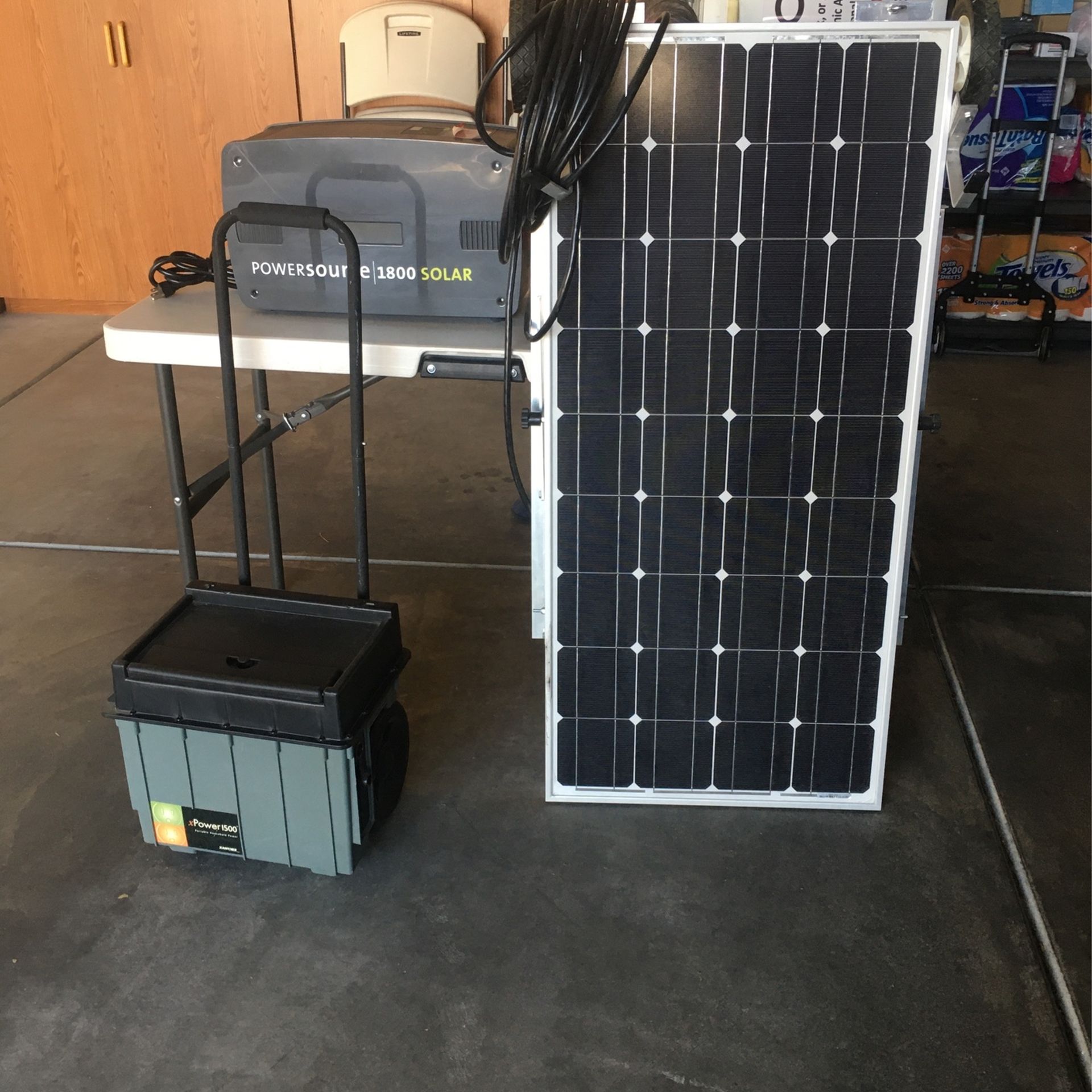 Xantrex Xpower 1500/ Power Source 1800 Solar With Panel for Sale in Las ...