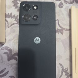 Brand New Moto G 2025