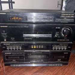 STEREO RECEIVER