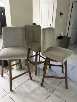 Barstool set x 4