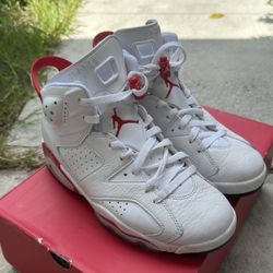 Air Jordan 6 Retro Red Oreo Mens Size 7  Multicolor Sneakers