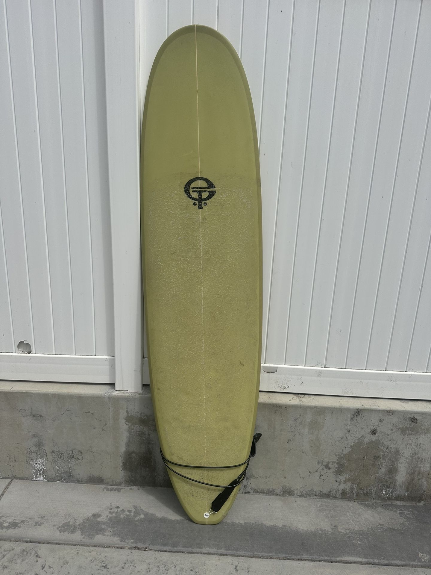 E.T. Surfboard - 6’10”