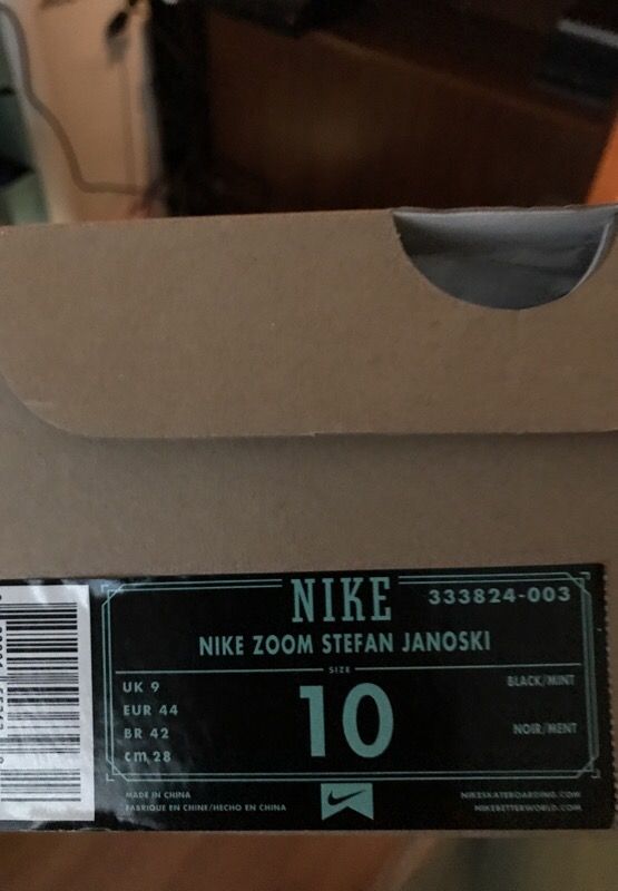 RARE Nike zoom stefan Janoski Black/Mint sz 10