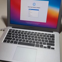 Apple MacBook Air 13”