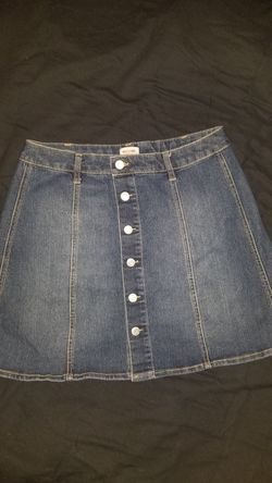Button front denim skirt