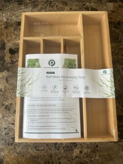 New bamboo silverware tray $12