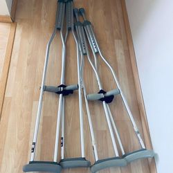 Sturdy crutches that can hold 350 pounds