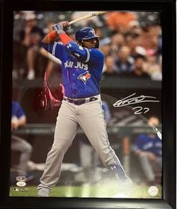 Baseball Signed Photos & Baseballs