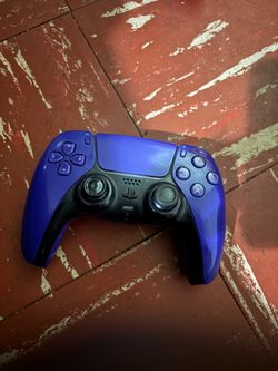 PlayStation 5 controller