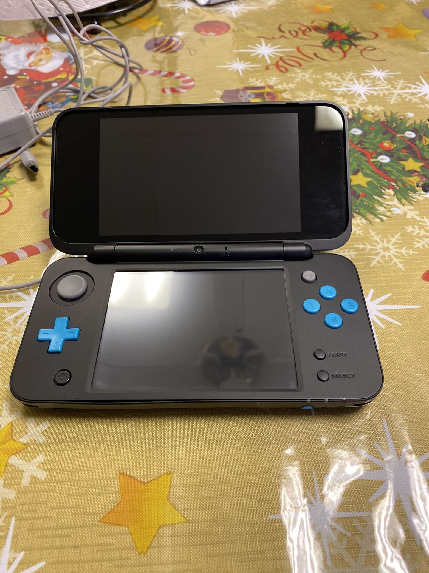 Nintendo 2DS XL brand new!!