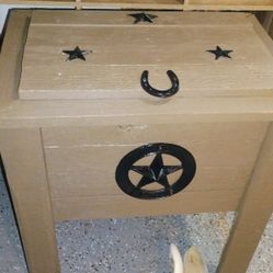 Wooden Kooler With Metal Tub 