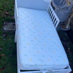 Toddler Bed W/. Mattress Price 30$. Pick Up. E.  Side.  Tacoma 