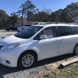 2015 Toyota Sienna XLE