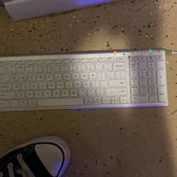 Iclever Wireless Keyboard