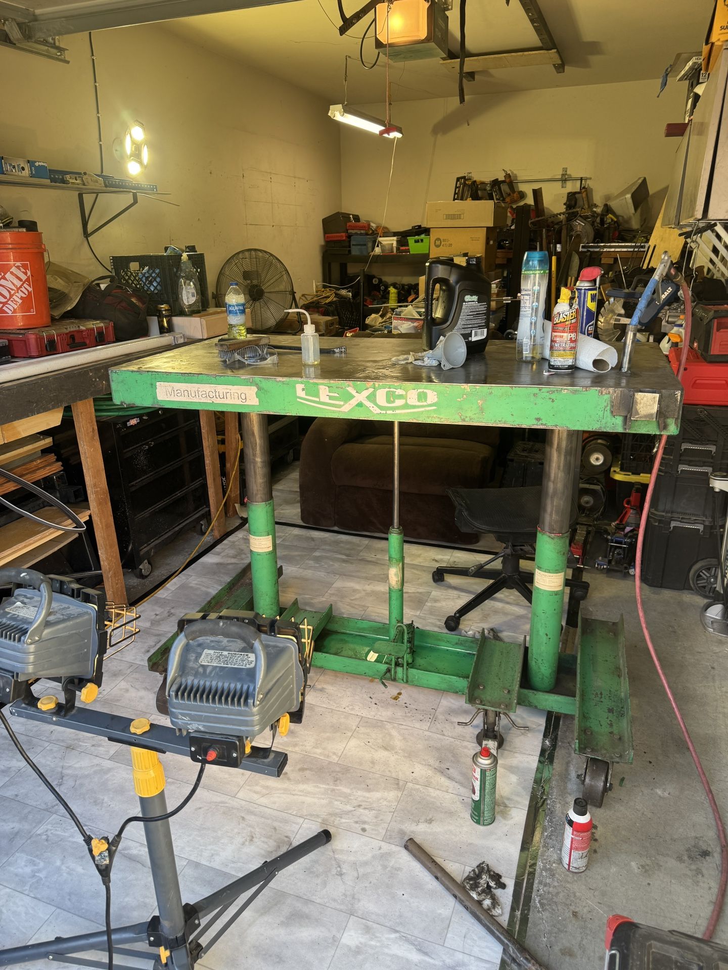 Lexco Lift Table