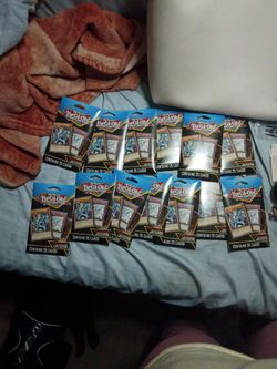 For all yu Yu-Gi-Oh fans.... Ive got a bundle you will LOVE!