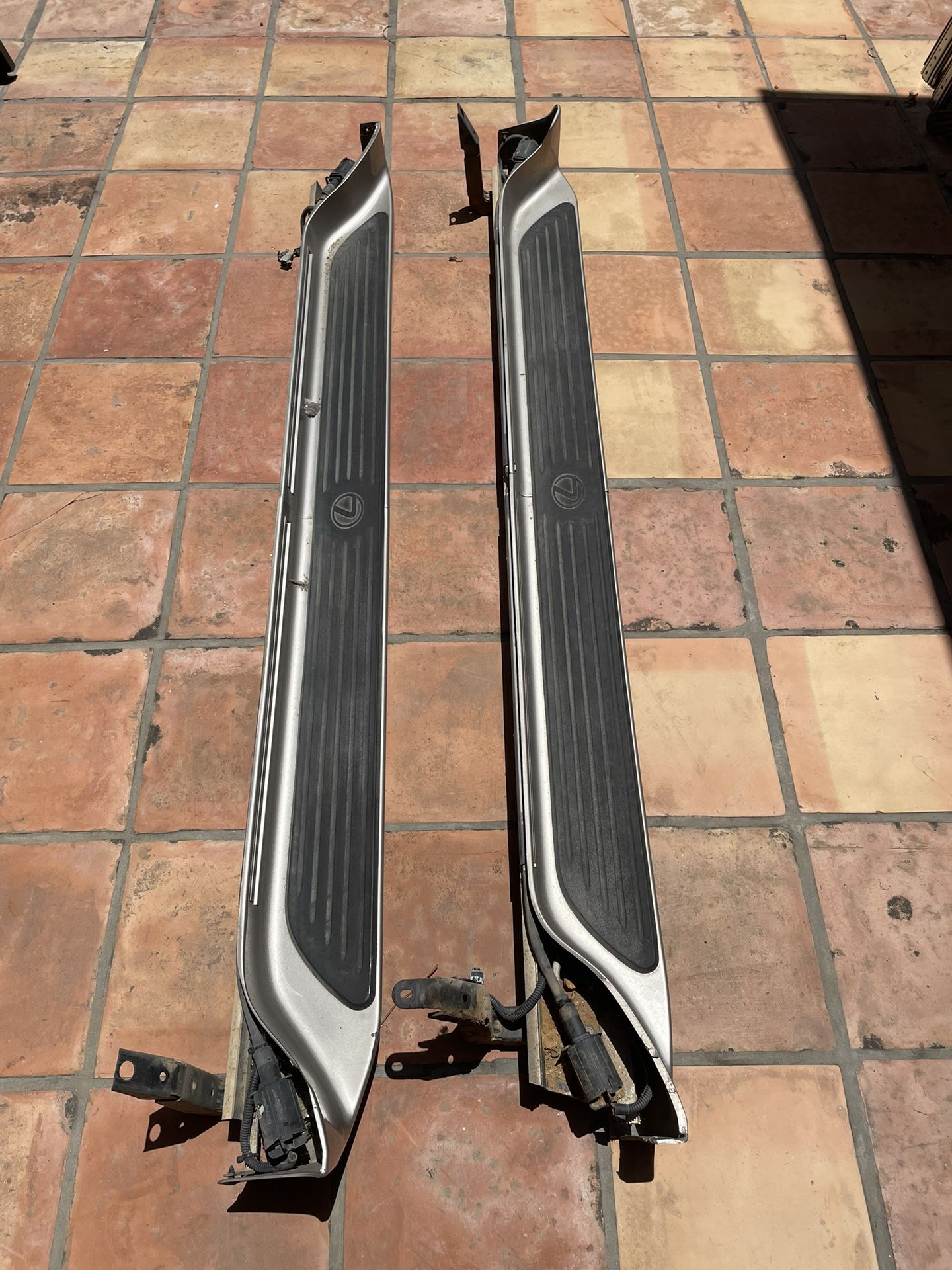 Used Running Boards For Lexus lx470
