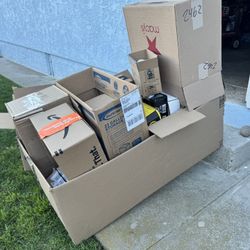 Free Moving Boxes