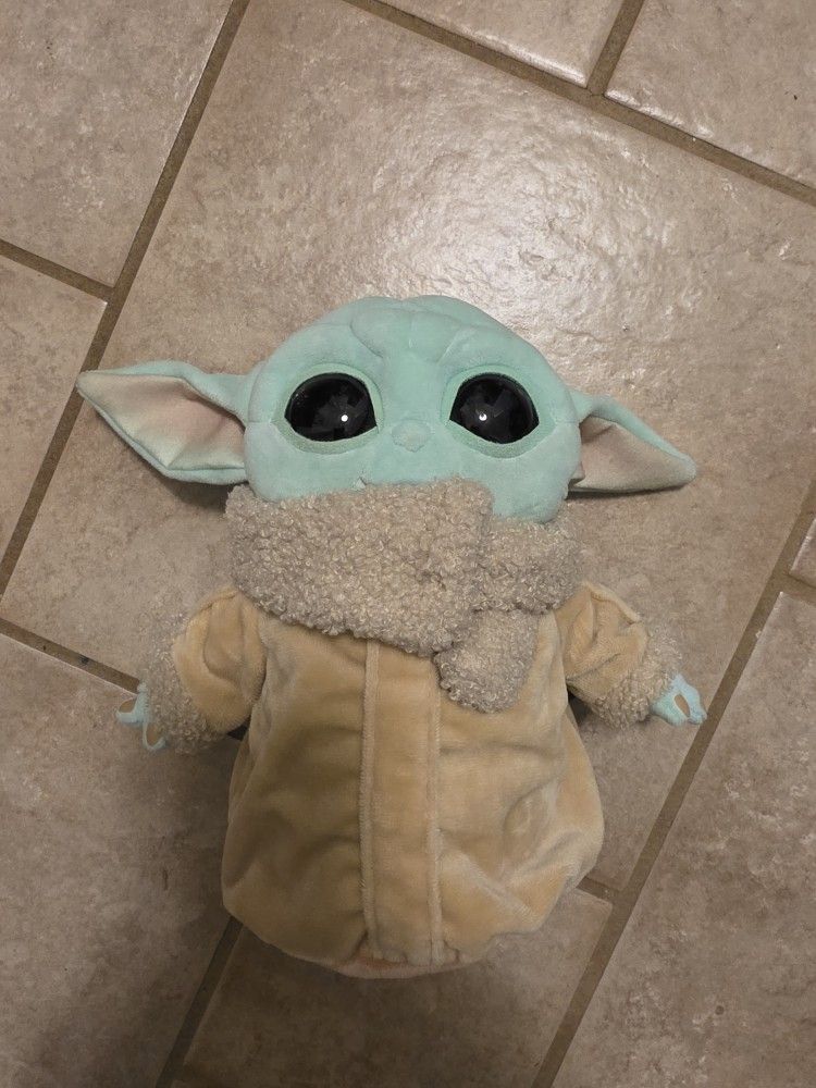 Star Wars Plush Toy (8" Tall), Grogu Soft Doll from Mandalorin, Star Wars