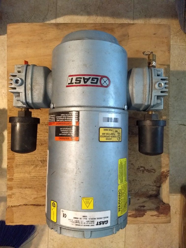 Gast Piston Air Compressor 1/3 HP 115V 1P