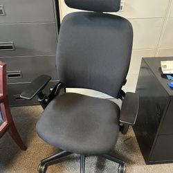 Steelcase V2 Leap Office Chair