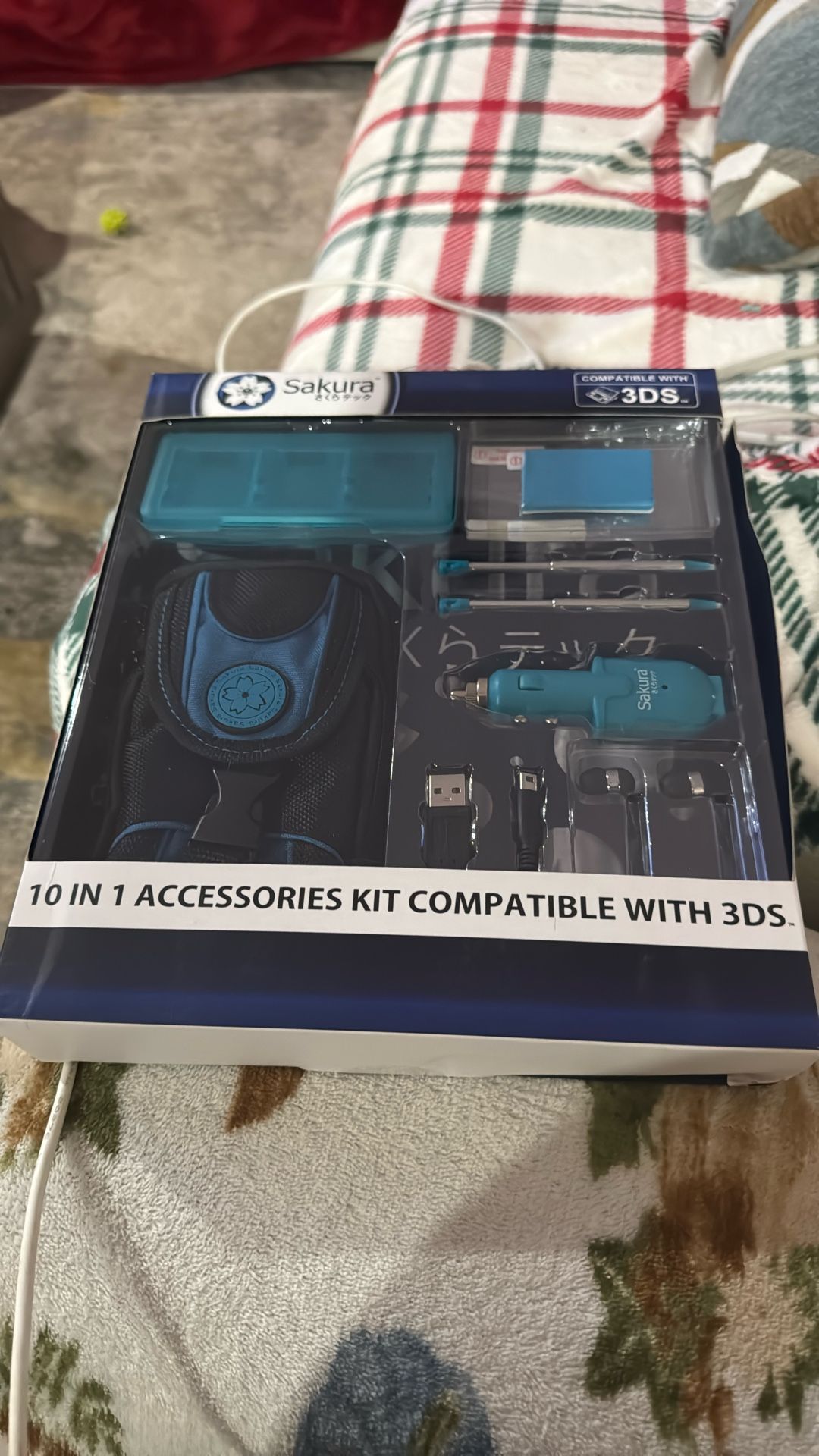 10 In 1 Accesories Kit. Comparable With 3DS