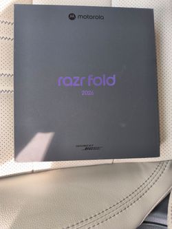Motorola Razr Fold 512gb T-Mobile Companies Only Clean IMEI ( Not Unlocked)