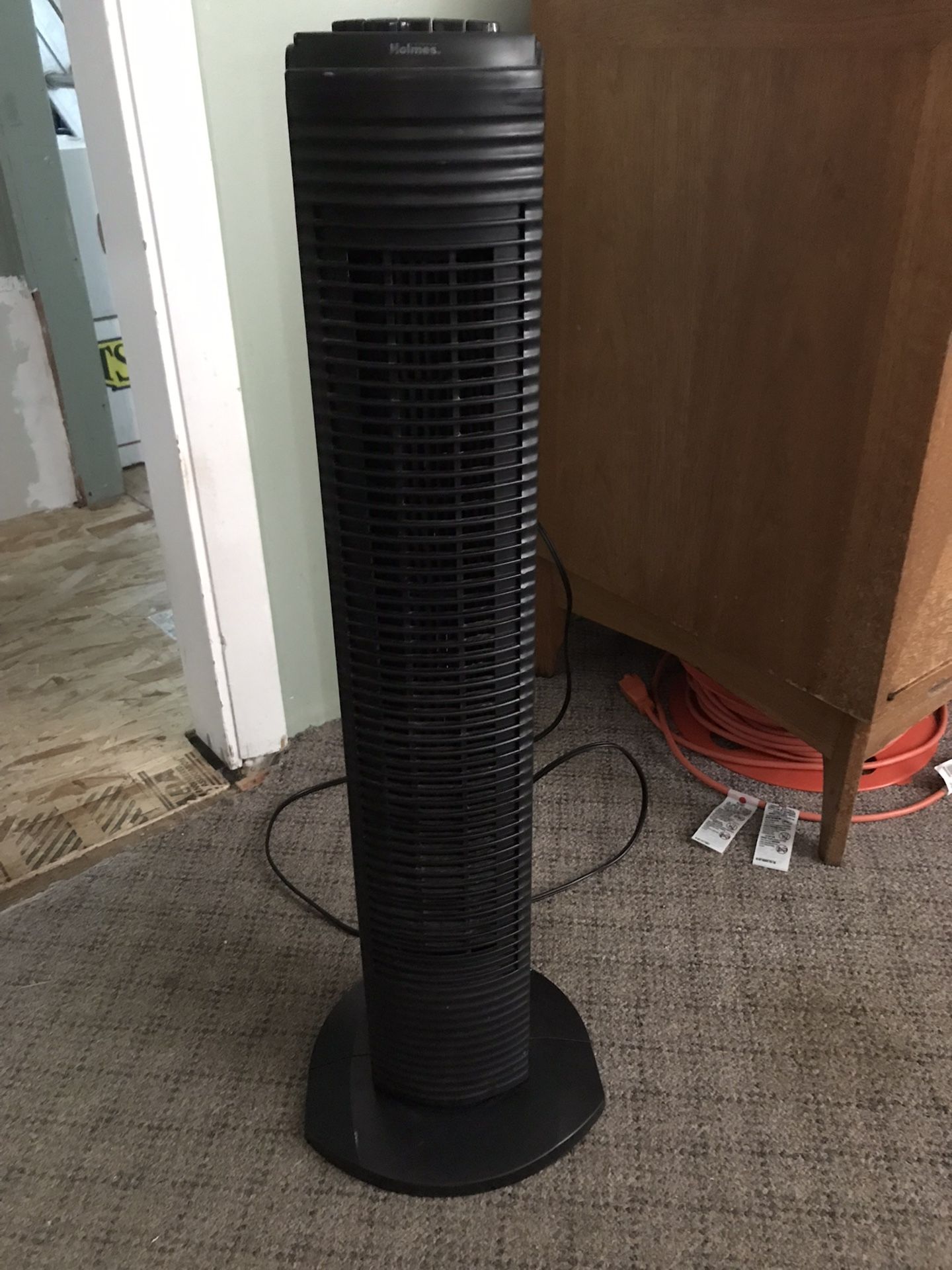 Holmes Tower Black Floor Standing Fan…