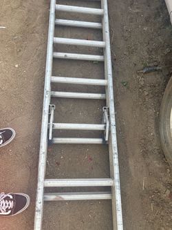 Escalera para pintor o gardinero es grande es doble