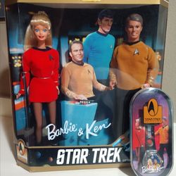 Star Trek Barbie & Ken - Dolls and Watch