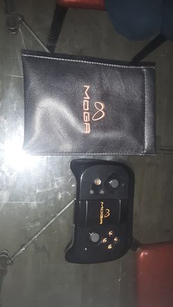 Moga bluetooth controller for mobile gaming