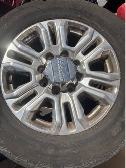 Set of 22 in factory Denali rim