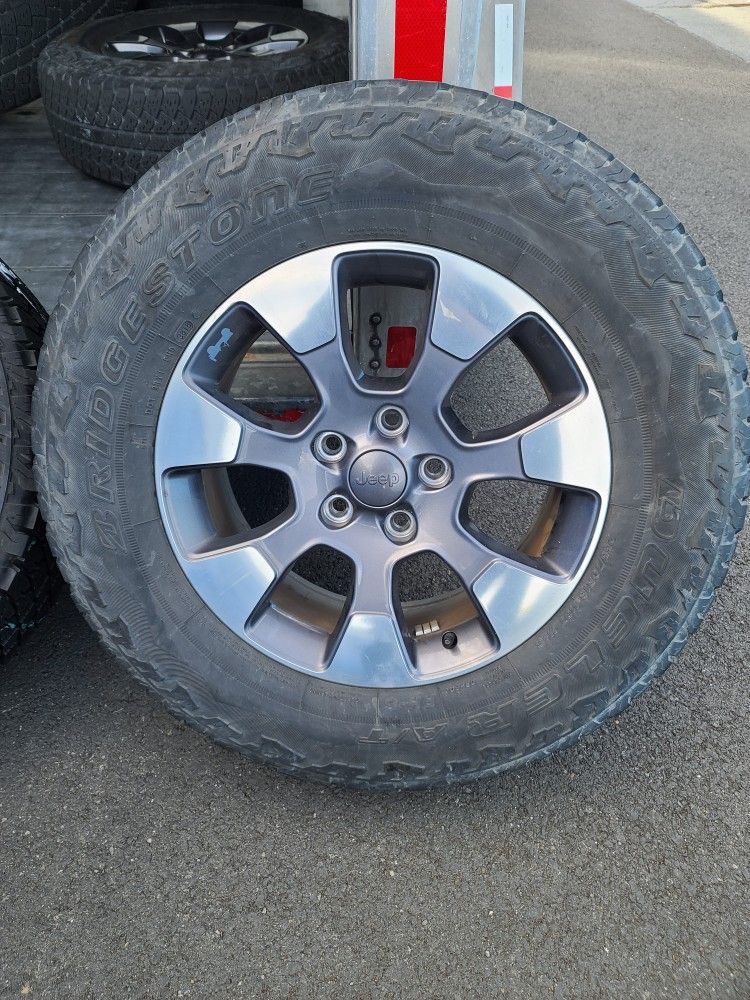 Jeep Wheel Tire Combo