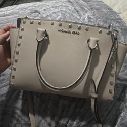 Michael Kors Medium Selma Stud