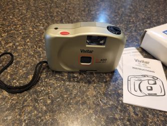 Vivitar IC 400 Focus Free 35mm vintage camera unsure if works