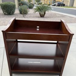 Bergamo Changing Table/Station