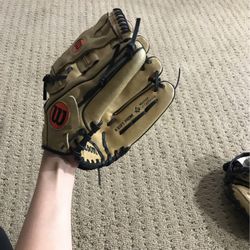 Baseball Glove Wilson 