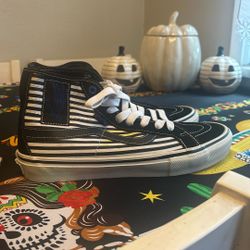 VANS SHOES FOR MEN 