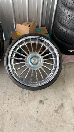 245/30ZR22 In Rims And Tires