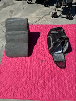Carrying case & Plush steps for your dog ($10 for both)