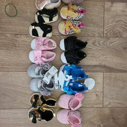 Super Cute 👶Baby Girl Shoes And Boots