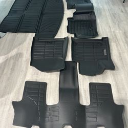 Hyundai Santa Fe Floor Mats & Large Trunk Mat/ New 