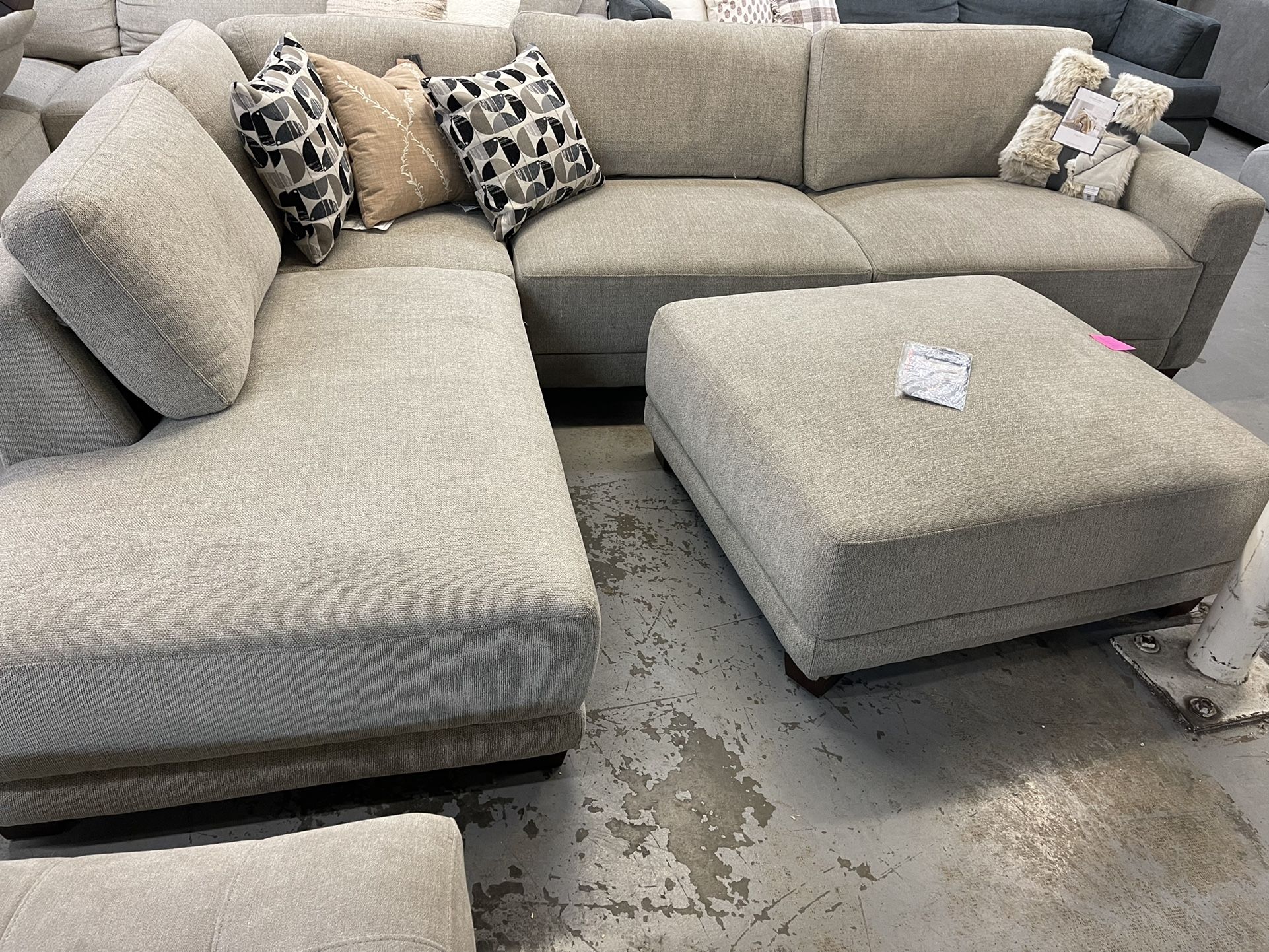 Grey Sectional With Large Ottoman