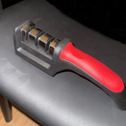Manual Knife Sharpener, Red/Black