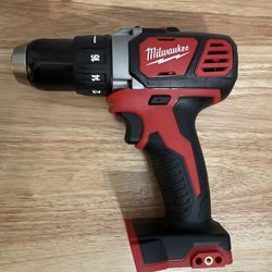 $45 Firm-Firme New Milwaukee Drill M18 (Tool Only Solo Herramienta)
