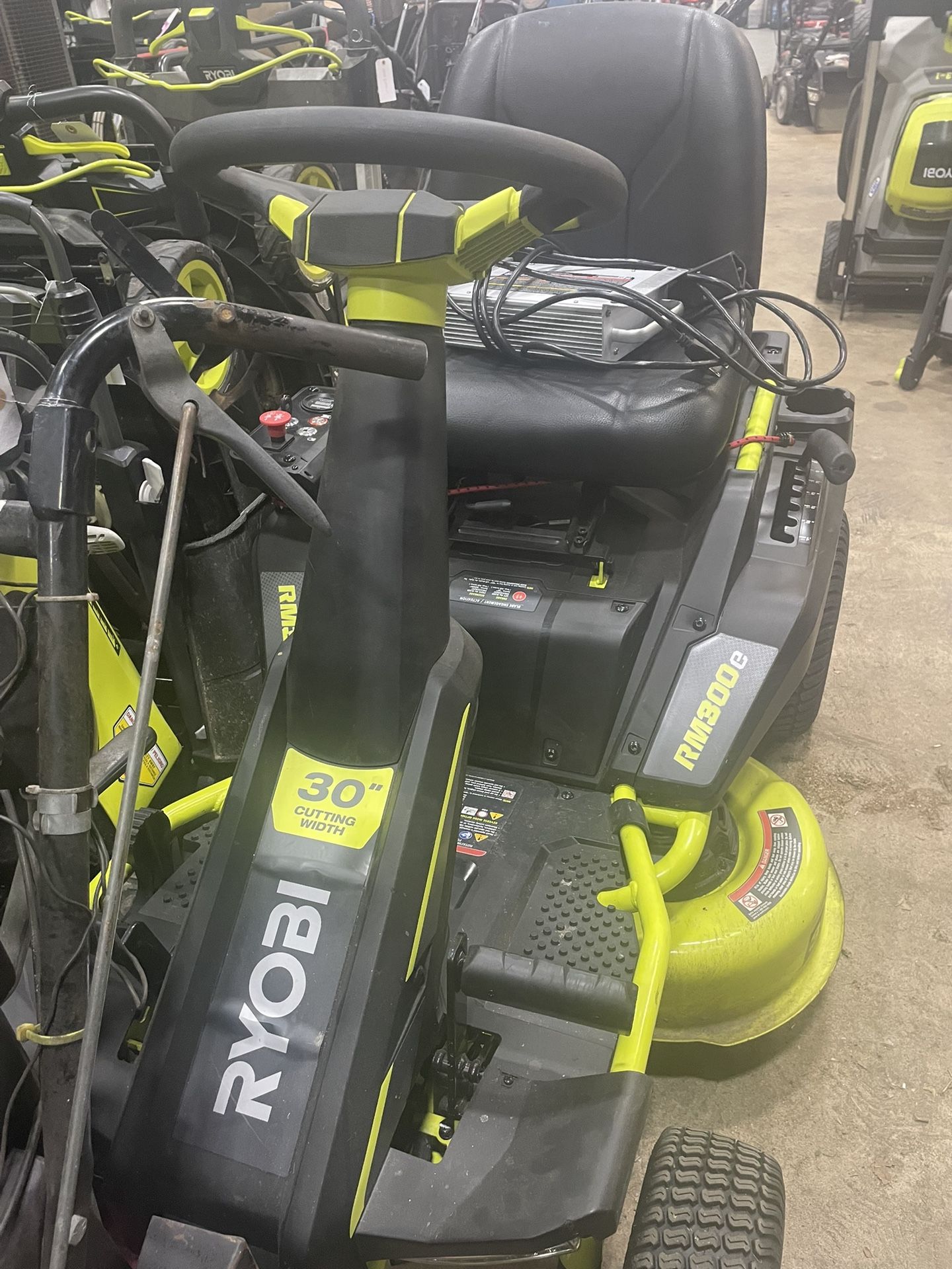 Ryobi Riding Mower 48v 30inch