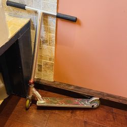 Razor Authentic Scooter 🛵 